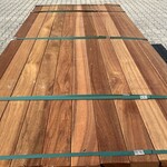 Ca. 242x Guyana Teak Planken Geschaafd, 25x90mm, lengte 155cm